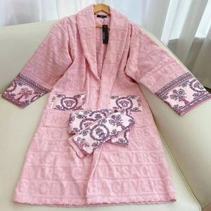 NOUVEAU Designer robes marque chemise de nuit Femmes et hommes vêtements de nuit Automne hiver vêtements de maison Casual unisexe robe de nuit avec ceintures à manches longues lâche pyjama chemise de nuit DHL 7000-5