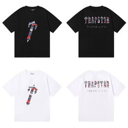 Nouvelle créateur chemise trapstar London Red Camo Letter Imprimée en coton pur Double fil à manches courtes T-shirt masculin et femme Street Fashion