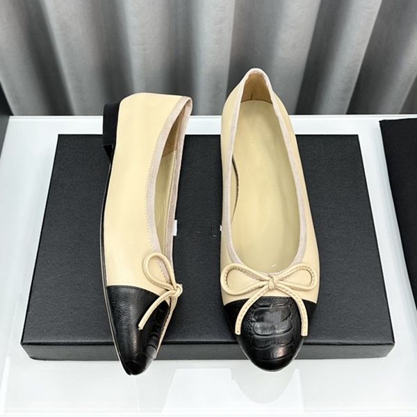 Nuevos zapatos de diseño Marca de lujo Zapatillas de ballet negras Zapatos para mujer Primavera Acolchado Cuero genuino Resbalón en bailarina Zapatos de vestir para mujer con caja 35-41