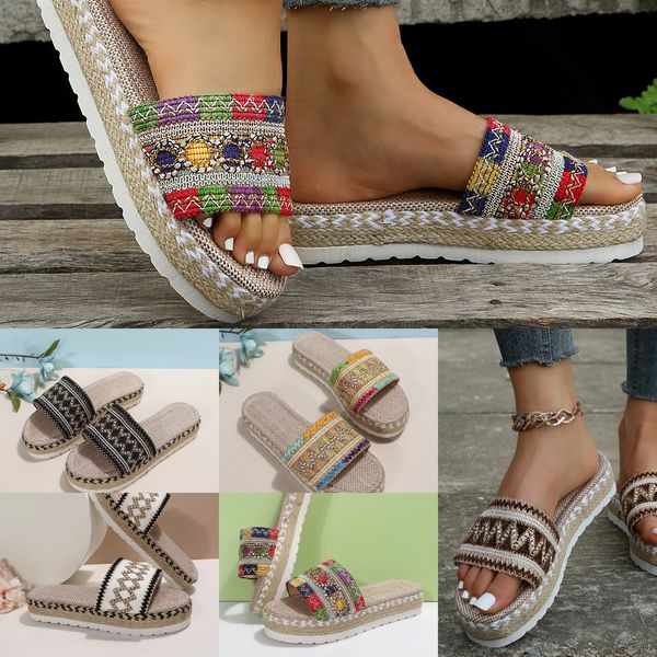 Nuevo diseñador de diapositivas Zapatos planos de verano Juego de cuerdas de cáñamo Sandalias de mula de playa para pies Zapatillas de mujer de todo fósforo al aire libre Mulas Sandalias de mujer de gran tamaño Sandels 35-43