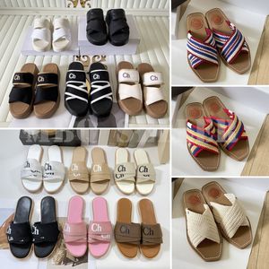 Nieuwe Designer Slippers Sliders Sandalen Woody Mule Platte Slides Luxe Canvas Slippers Dames Letterschoenen Casual Dikke Bodem Net Rood Zomer Platte Slippers Dames