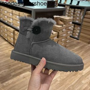 Nieuwe designer snowboots vrouwen winter australië platform ugss laars bont slipper enkel wollen schoenen schapenvacht echt leer klassieke heren dames casual buitenlaarzen