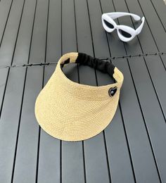 Nueva visera de diseñador parasol de alta calidad esencial de verano cuatro colores disponibles protección solar de verano esencial fashionbelt006