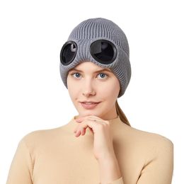 Nouveau Designer deux lentilles lunettes lunettes bonnets hommes chapeaux tricotés casquettes de crâne en plein air femmes Uniesex hiver bonnet bonnet 7 couleur Y-24