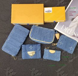 NIEUWE Designer Wallet Blue Denim Clamshell Wallet -serie Victorine Wallet Classic Interior Card Slot Ladies Pas Pocket Travel Wallet Coin Wallet Card Holder