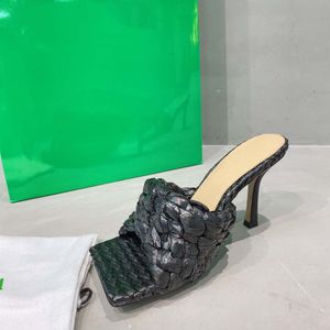 Nuevo diseñador que teje sandalias de tacón alto Zapatillas de verano de nuevo diseñador Zapatillas de tacón alto de diseñador de buena calidad