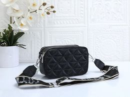 NUEVO Diseñador Bolso de moda para mujer Diseñador de marca Bolso de hombro Bolso para cámara Bolso SOHO Borla de mujer Patrón de lichi Bolso bandolera para mujer