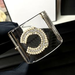 Nuevas pulseras de aleación de diamantes, brazalete con letras, brazaletes de moda chapados en oro para mujer, suministro de joyería para parejas