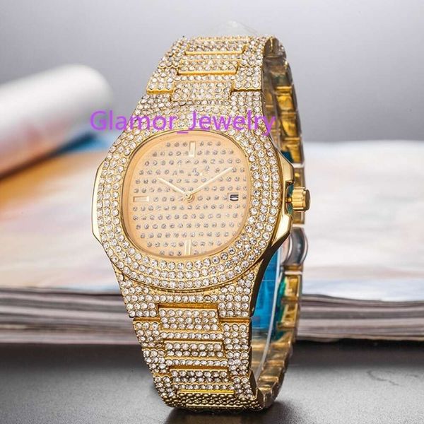 Nouveau diamant incrusté de diamants Set Inhip Hop Watch pour hommes et femmes Luxury Watch Femme Femme Femmes Swan Watch Top Designer Designer Wristwatch