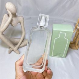 Nouvelle remise Fashion vendant parfum 100 ml de style classique haute version de qualité Spray de longue durée
