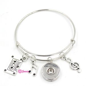 NIEUWE DIY Verwisselbare Metalen 18mm Snap Sieraden Muzieknoot Tape Musical Charms Verstelbare Uitbreidbaar Draad Snap Bangle armbanden vrouwen