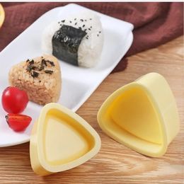 NIEUWE DIY SUSHI MOLT ONIGIRI RIJSTEBAL VOEDSEL PERT Driehoekige sushi maker schimmel Japanse thuiskeuken Bento Accessories Tools