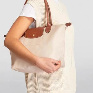 Nouveaux sacs de boulettes sac à bandoulière en nylon banlieue grande capacité fourre-tout pliable étanche Oxford sac de rangement femmes filles léger voyage shopping sac à main pas cher