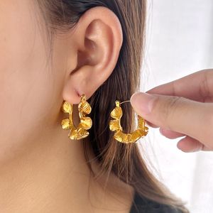 Nouvelles boucles d’oreilles, boucles d’oreilles en acier inoxydable en rouleau de crème, conception de minorité féminine, boucles d’oreilles de haute qualité, nouvelles boucles d’oreilles plaquées or 2023