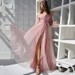 Nieuwe elegante een lijn Dusty Pink Tule Prom Dresses Sexy Avondjurk voor Vrouwen Side Slit Sweetheart Off Schouder Mouwloos