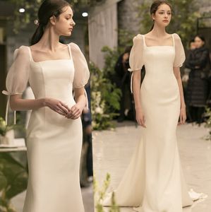 Nuevos vestidos de boda simples elegantes delgados cuello cuadrado satén burbuja coreana manga corta barrido tren vestido de novia hecho a medida
