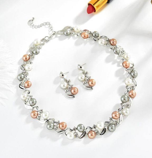 Nouvelle mode européenne fête décontracté ensemble de bijoux femmes 039s fausse perle strass feuilles colliers avec boucles d'oreilles S982858212
