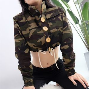 Nieuwe European Design Dames Stand Kraag Lange Mouw Camouflage Militaire Print Bodem Vijpt Single Breasted Short Coat Up-Navel Jacket