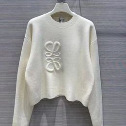 New Fall Classic Outdoor Casual Senior Designer White Fine Knit Long Sleeve Sweater for Women