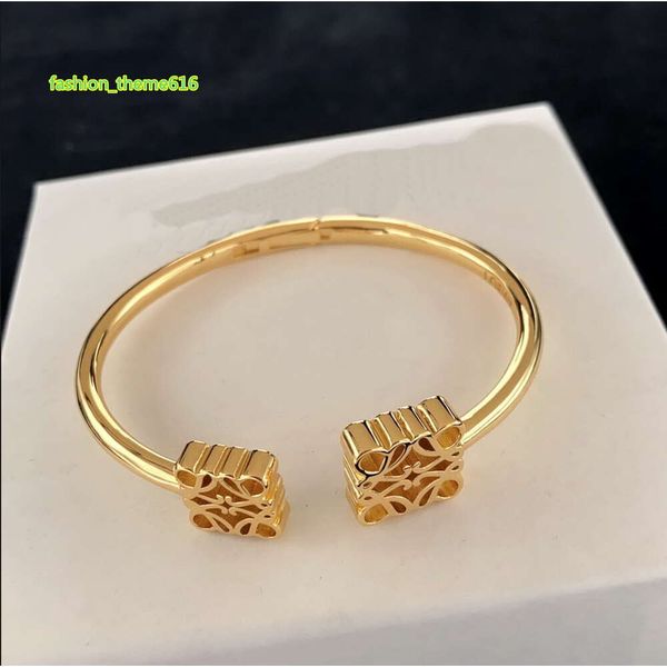 Nueva moda Anagrama esmalte color pendientes pendientes asimétricos mujeres collar retro oro rosa diamantes llenos oreja aro aro señoras broche joyería de diseñador