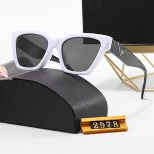 Nouveau mode noir lunettes de soleil lunettes senior lunettes en plein air nuances classique HD nylon lentilles UV400 plage lunettes de soleil pour hommes femme belle