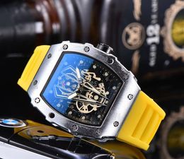 Nieuw modemerk herenhorloges sport chronograaf quartz siliconen armband horloges waterdichte lichtgevende wijzers klok