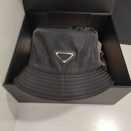 Nouvelle mode casquette mens chapeau étiquetage triangulaire casquette de pêcheur pour les femmes Joker version coréenne à séchage rapide du chapeau de bassin d'ombrage soleil P maison tendance couleur unie couple