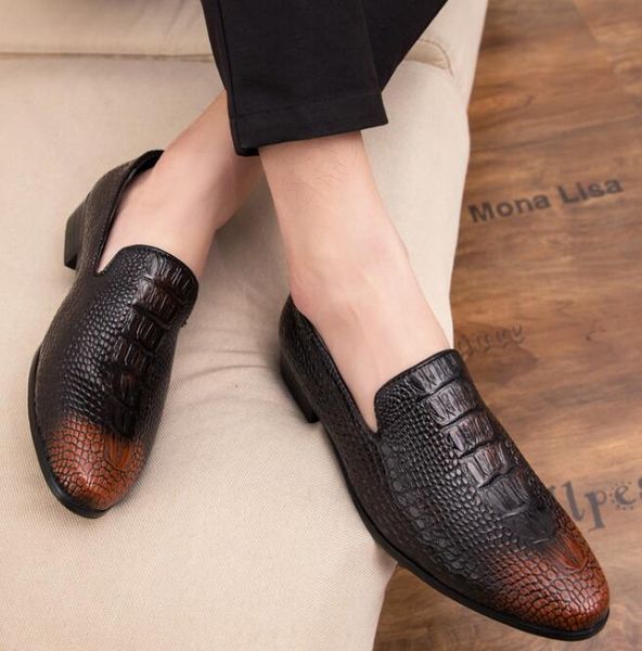 Nuevos zapatos de vestir informales a la moda para hombre, mocasines sin cordones de cocodrilo de cuero genuino, estilista italiano, zapatos Oxford formales planos para boda