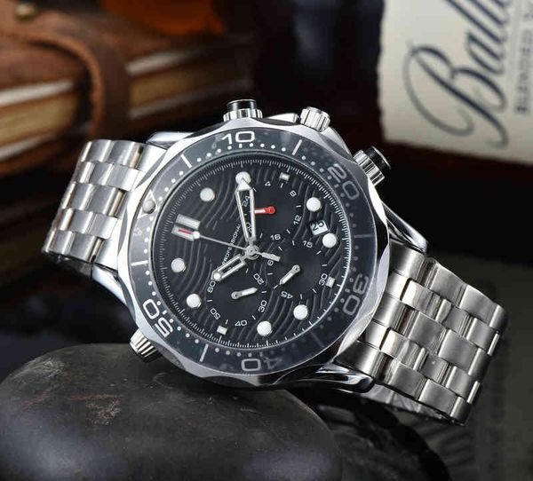Nueva moda Casual Omg modelo de lujo de acero inoxidable de alta calidad deporte 43mm Dial hombre reloj de cuarzo mujer reloj de pulsera Relogio264U