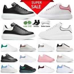 Nieuwe mode Casual schoenen Sneaker Luxury Runner Espadrilles White Black Walk Leather Cheap Trainers Women Flat Lace Up Platform Jogging Mens Designer Shoes Sneakers