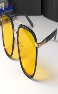 Nouvelle mode Classic Sunglasses Attitude Lunettes de soleil Gold Frame carré Metal Frame en cuir Joues de conception de style vintage Modèle 59314882