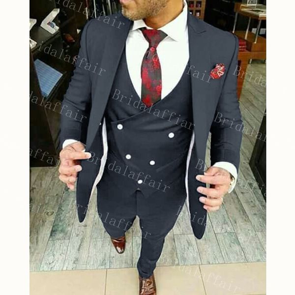 Nueva moda, traje gris oscuro para hombre, traje de novio barato, trajes formales de hombre para los mejores hombres, esmoquin ajustado para novio para hombre (chaqueta + chaleco + pantalones)