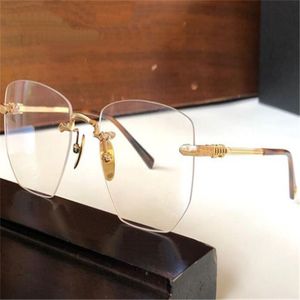 Nieuw modeontwerp Optische bril 8086 Onregelmatige vierkante randloos frame Titanium tempels Vintage eenvoudige en veelzijdige stijl met LE316S