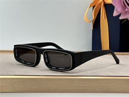 Nuevo diseño de moda gafas de sol cuadradas pequeñas Z2601 Marco de acetato de estilo de vanguardia Estilo de pasas de gama de protección al aire libre de alta gama