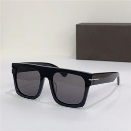 Nuevas gafas de sol de diseño de moda 0711 marco cuadrado simple y popular estilo de venta gafas protectoras uv400 con caja