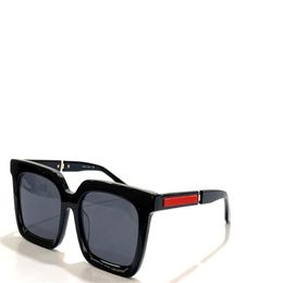 Nouvelles lunettes de soleil de design de mode 09a Cadre de lunettes carrées classiques Stroty Simple and Popular Syways Outdoor UV400 Protection Eyewear 203T
