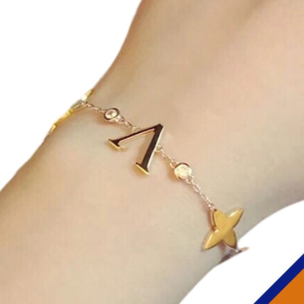 Nouveau créateur de mode Bracelets Bangles Charm Lettre