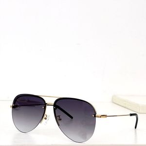 Nouveau créateur de mode CLASSIC 11M hommes et femmes net style rouge logo style charme unique métal UV400 anti-rayonnement lunettes de soleil lunettes côtières