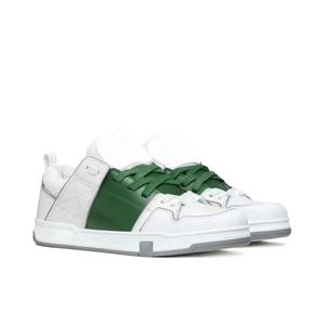 Nouveau créateur de mode Green et blanc Splices Casual Chores pour hommes et femmes Big Shoes Longue confortable Ventilate en cuir polyvalent chaussures plats de base DD0403H 39-45