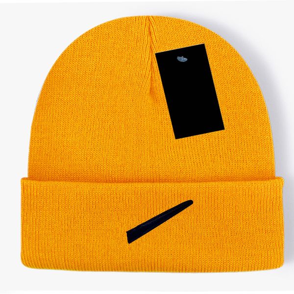 Nuevos sombreros de diseñador de moda Gorro para hombre y mujer Otoño / Invierno Gorro de punto térmico Gorro de marca de esquí Gorro de calavera de alta calidad Gorro cálido de lujo X-11