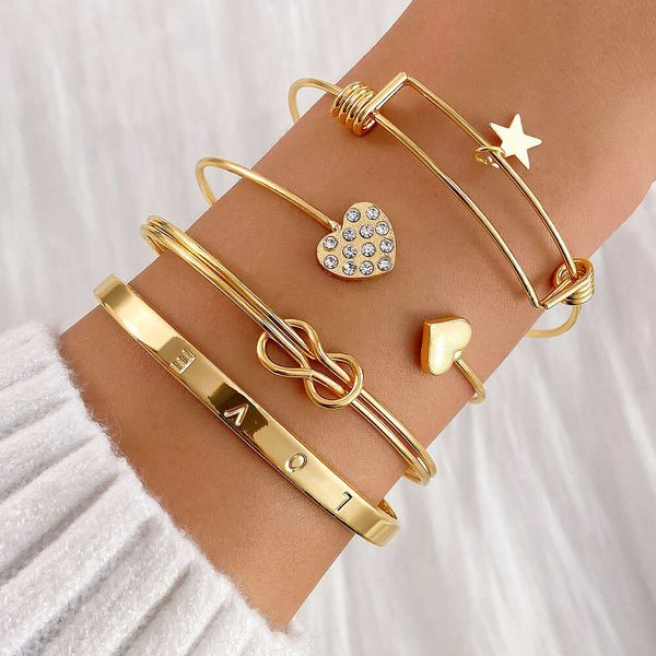 Nouvelle mode Diamond Set Peach Heart Open Octagonal Lettre d'amour Bracelet en alliage, 4 pièces