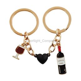 Nieuwe mode emaille rode wijn magnetische gesp sleutelhanger dames heren bar tas accessoires auto paar cadeau sieraden artefact
