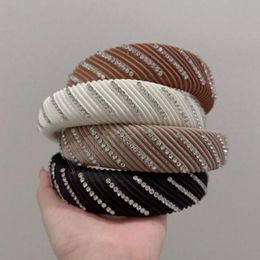 Nouveau bandeau de mode pour femmes brillant strass bandeau strié éponge Turban décontracté accessoires de cheveux en gros
