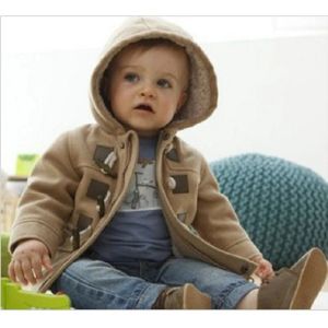 Nueva moda Hooyi Marrón Gris Abrigos de invierno para niños Ropa de lana para niños Trajes Mezclas de lana con capucha para niños Chaqueta de plumón para bebés Top con botones de cuerno