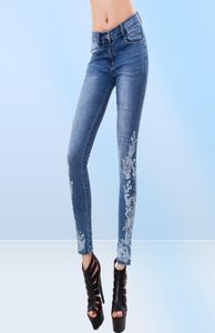 Nouveau jean de mode pour femmes Pantalon de crayon à broderie papillon