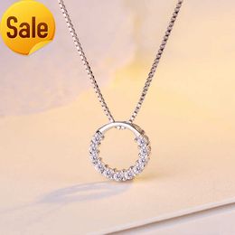 Nieuwe mode -sieraden 925 Sterling zilveren cirkel hanger ketting geometrische kubieke moissaniet holle ring hanger ketting voor vrouwen