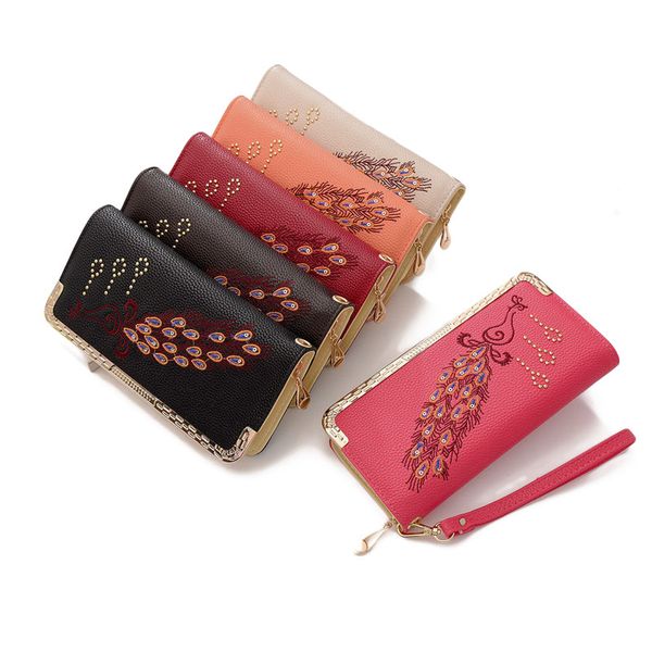 Portefeuille Long en cuir PU pour femmes, nouvelle mode, broderie paon, clou, fermeture éclair unique, pochette pour téléphone portable, porte-monnaie