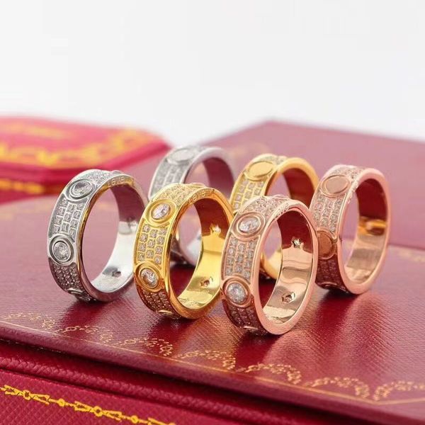 NUEVO Fashion Love Ring Men Luxury Diamond Ring Women Classic Nail Ring Anillo de diseñador Ring de 18k Gold Ring Pareja Joyería de acero inoxidable