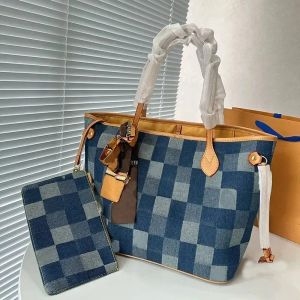 NIEUW Mode luxe merk Blue Denim Jacquard Cross Body Schoudertassen designer bedrukt Cross Body Dames Totes Bags denim Reishandtas Crescent Loop Underarm