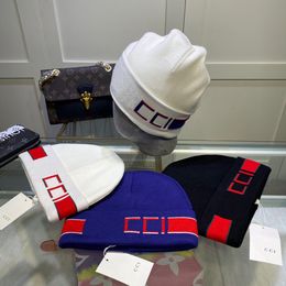 Nouvelle mode de luxe marque chapeau beanie crâne casquettes chapeaux tricotés ins populaire hiver chaud laine tricot casquette classique lettre oie imprimer